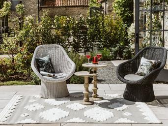Seating for small gardens sale
